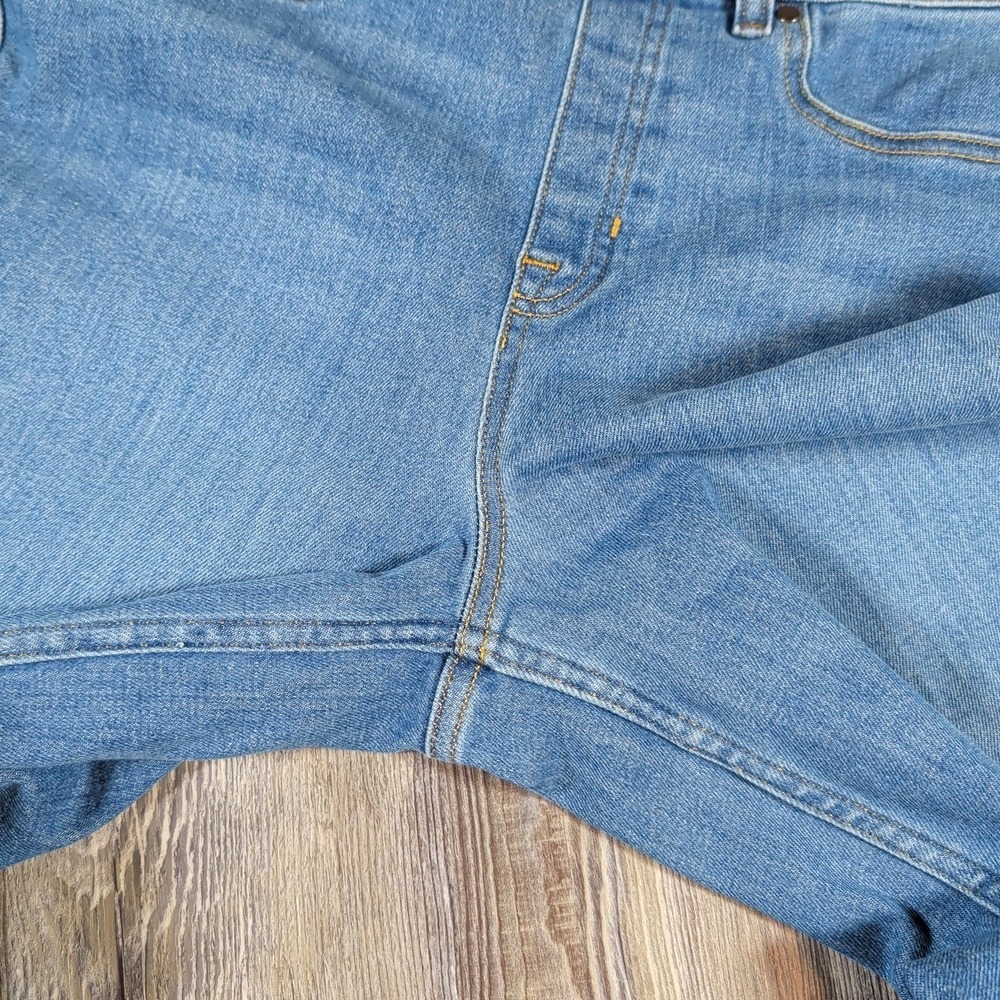 SPANX Women's Wide Leg Denim Jeans in Medium Blue - Picture 6 of 13